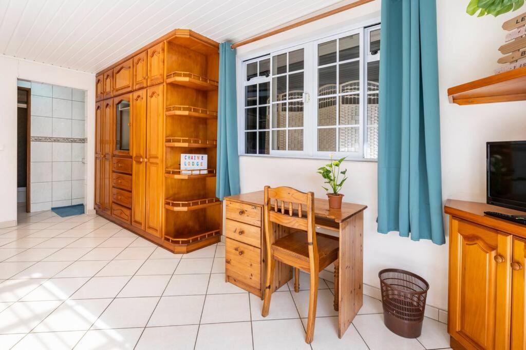 Chaine Lodge Maison Entiere Free Parking & Wifi 3Min De L'Aeroport Faaa Exterior photo