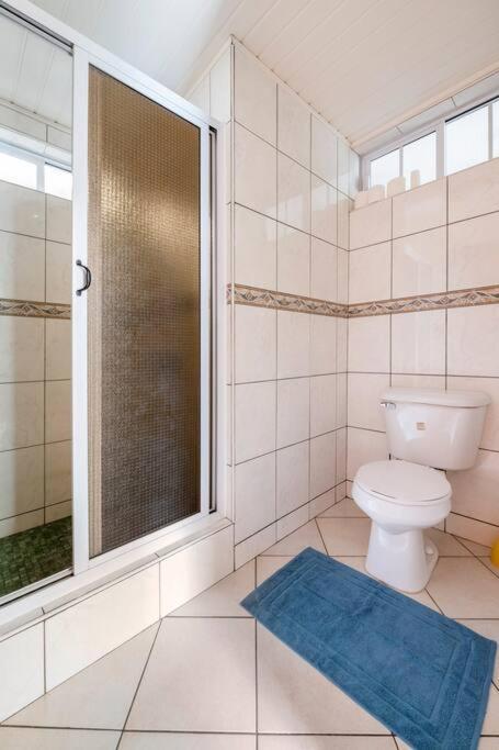 Chaine Lodge Maison Entiere Free Parking & Wifi 3Min De L'Aeroport Faaa Exterior photo